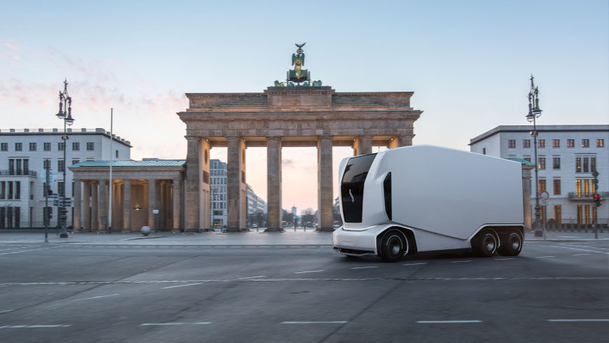 Einride Pod vor dem Brandenburger Tor